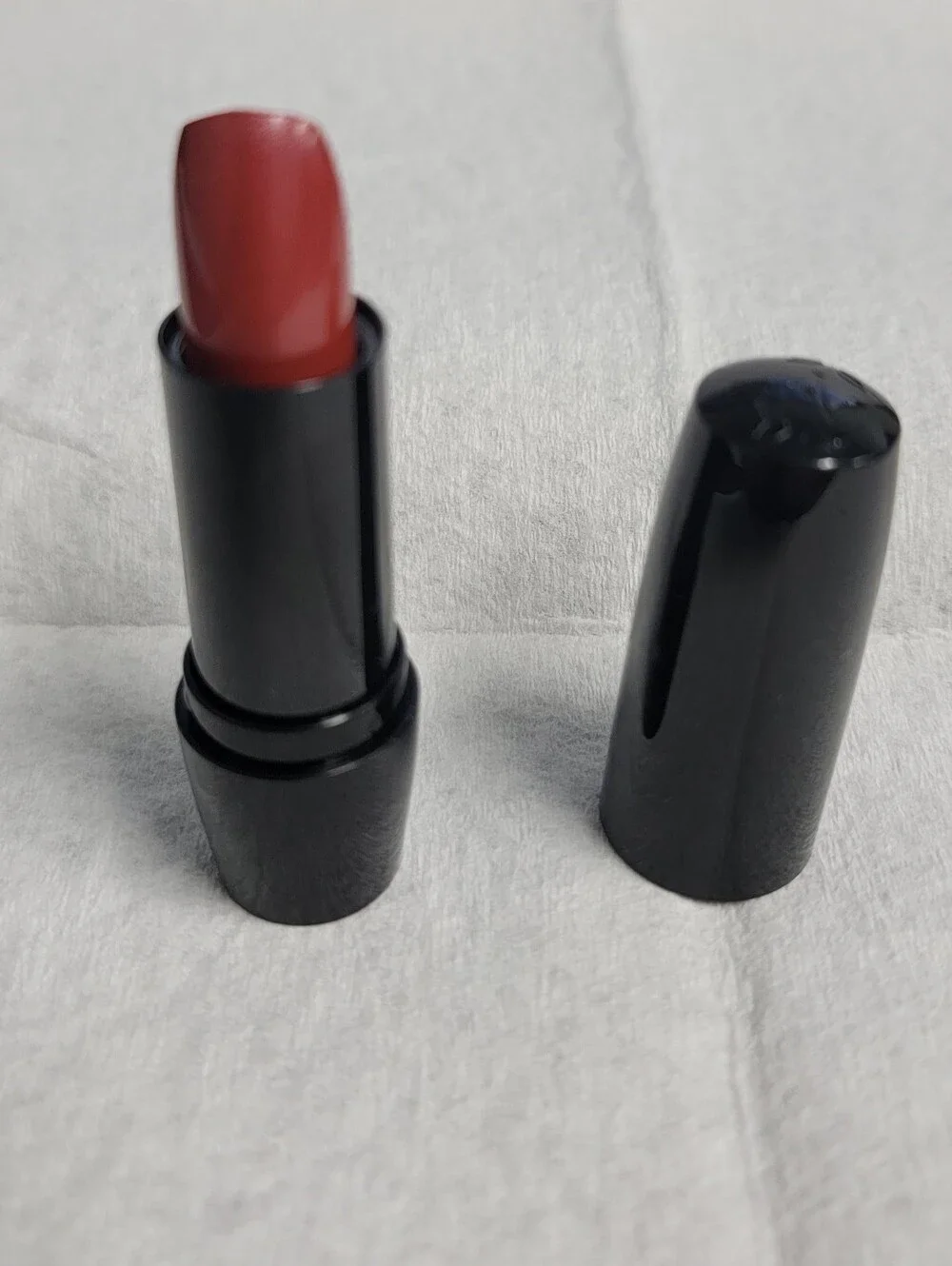Lancome available send